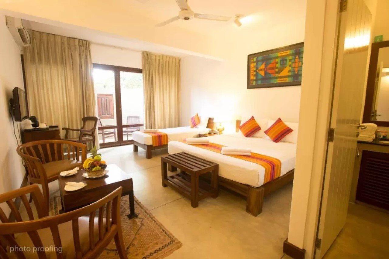 Jaffna Heritage Hotel Bagian luar foto