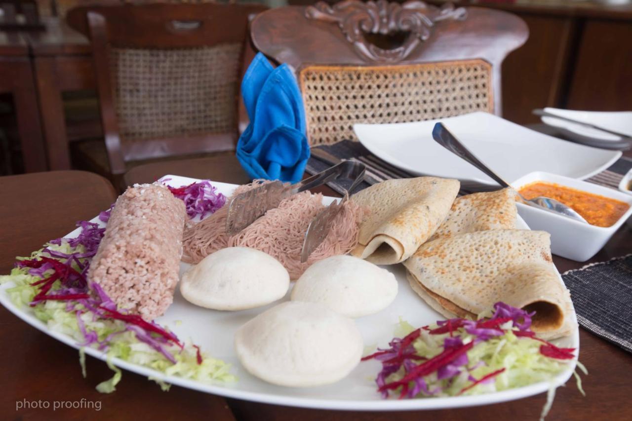 Jaffna Heritage Hotel Bagian luar foto
