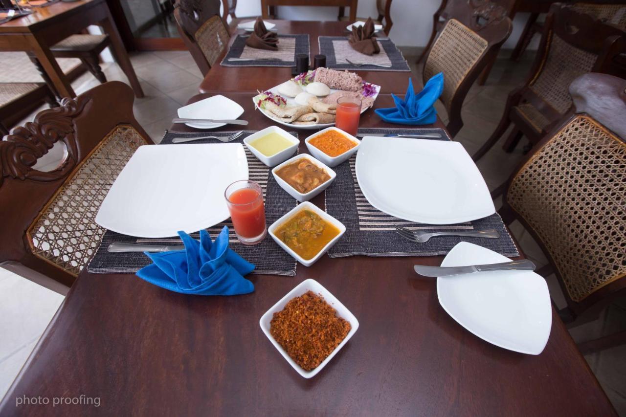 Jaffna Heritage Hotel Bagian luar foto